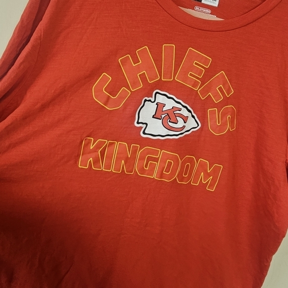 Chiefs Kingdom NFL T-shirt Mahomes Kelce - Picture 3 of 5